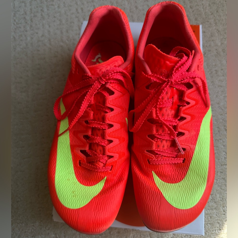 Nike Zoom Rival Sprint - Bright Crimson/Washed Coral
Track Shoes